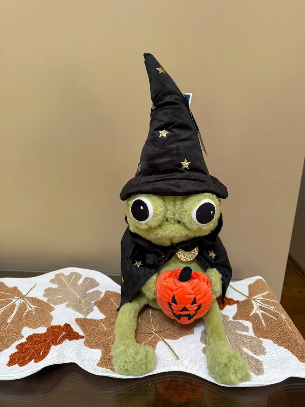 Moonlight Manor Wizard & Pumpkin Frogs U PICK  Purple /Black Capes Halloween NWT